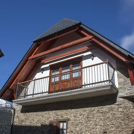 Apartment Eth Humarau De Co De Bernat *